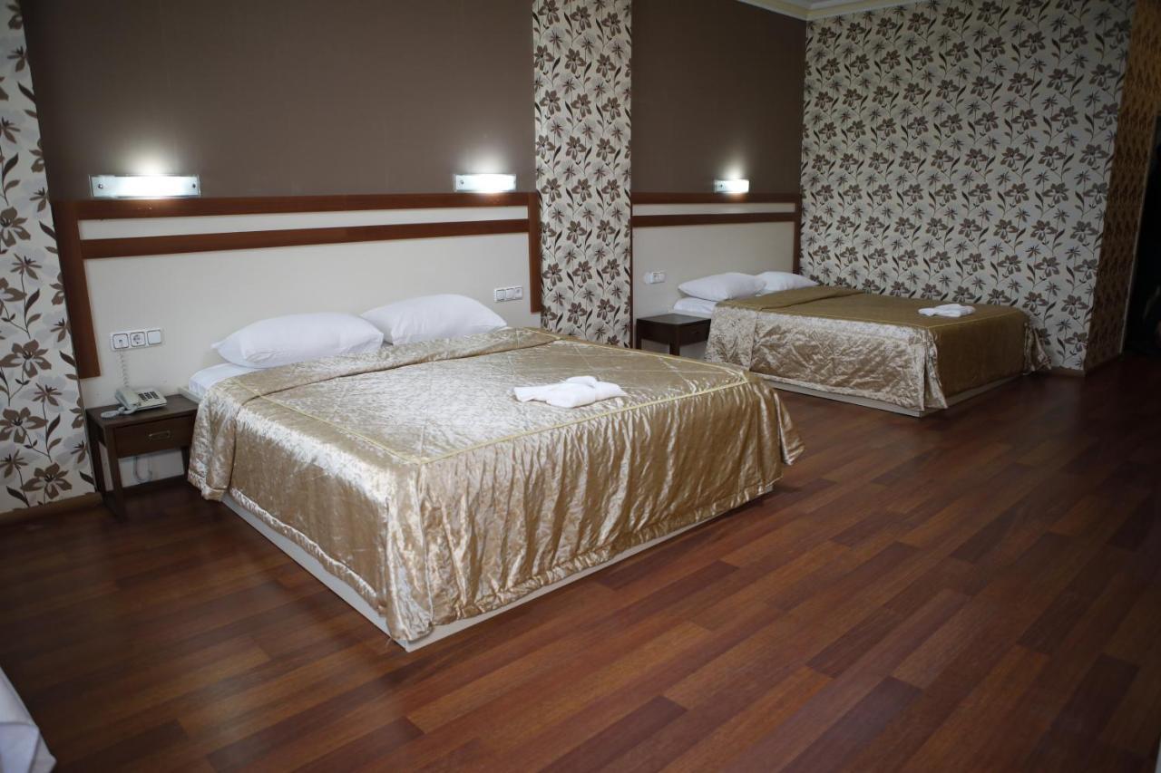 Silivri Safir Hotel ภายนอก รูปภาพ
